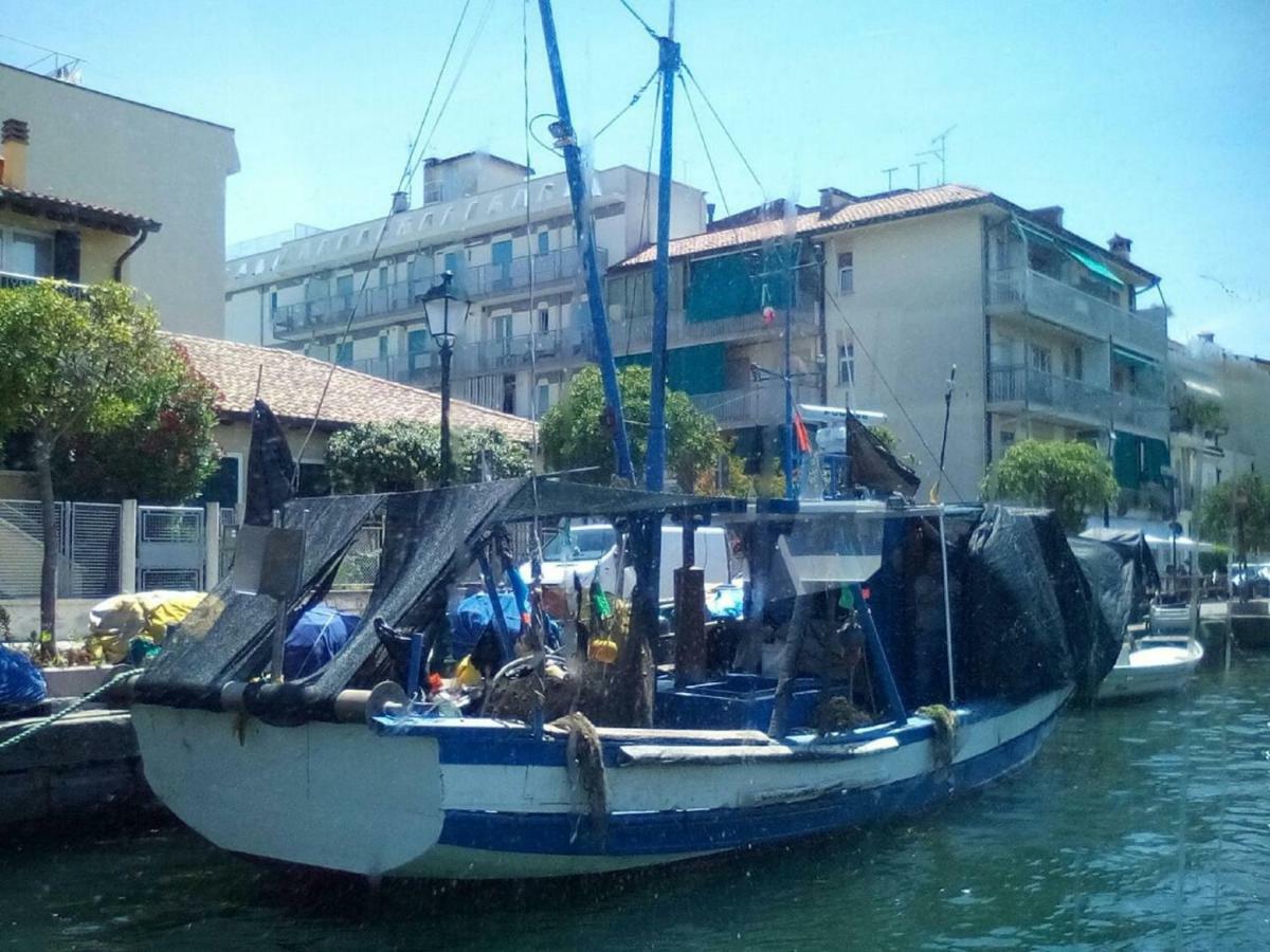 Appartamento Perco Riva Dandolo グラード エクステリア 写真