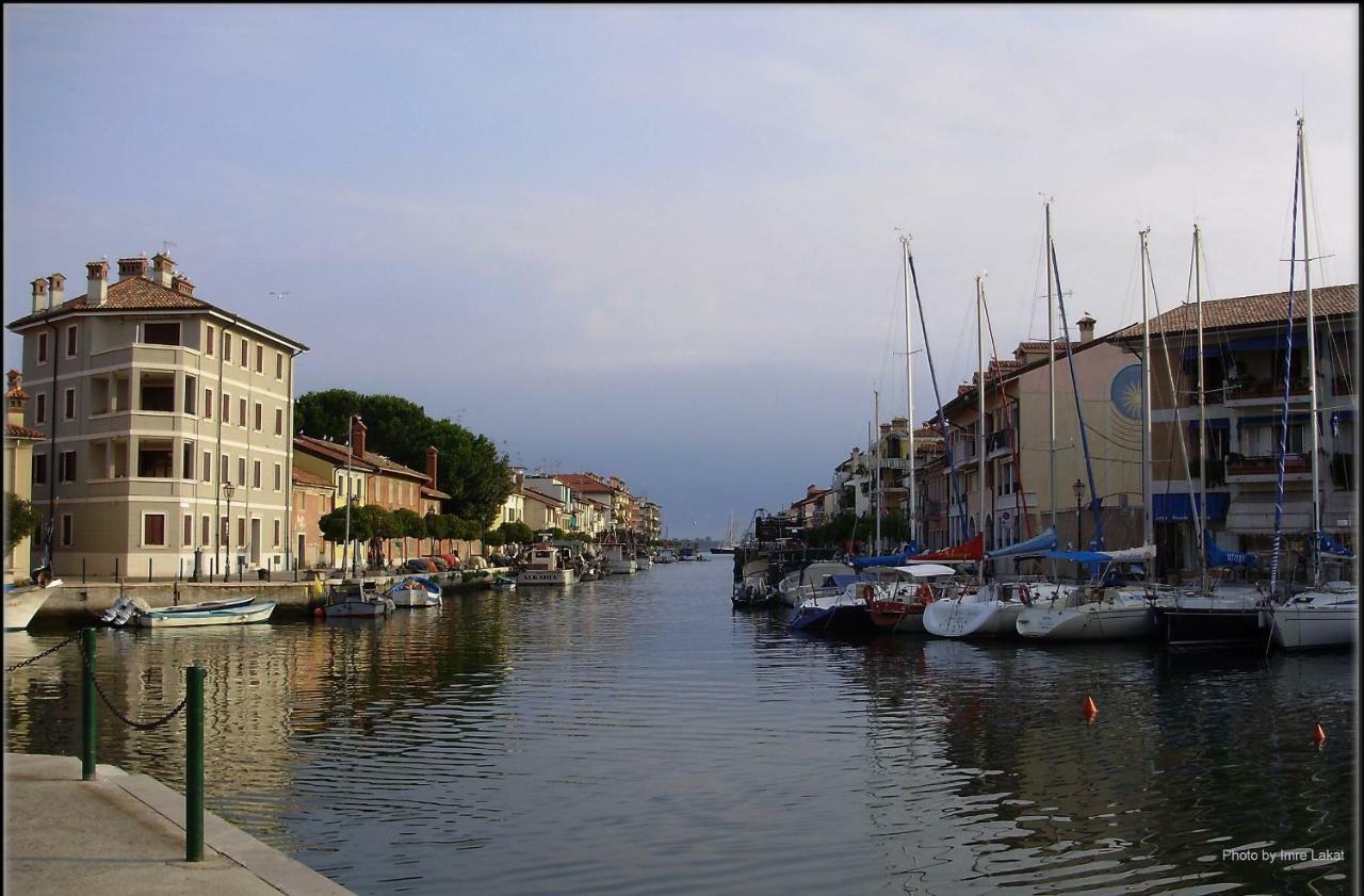 Appartamento Perco Riva Dandolo グラード エクステリア 写真