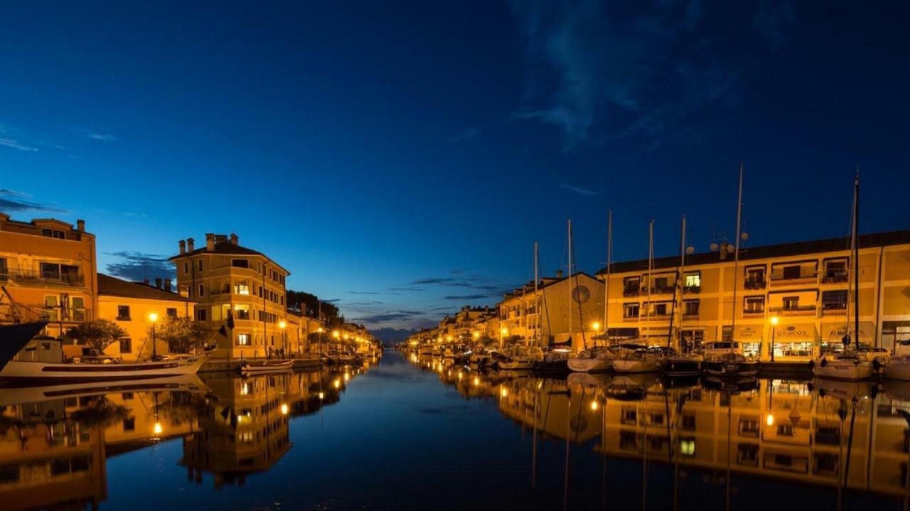 Appartamento Perco Riva Dandolo グラード エクステリア 写真